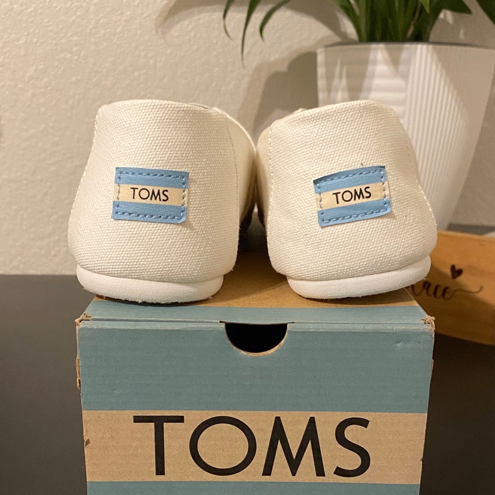 TOMS Classic White Slip-Ons - Picture 3 of 11